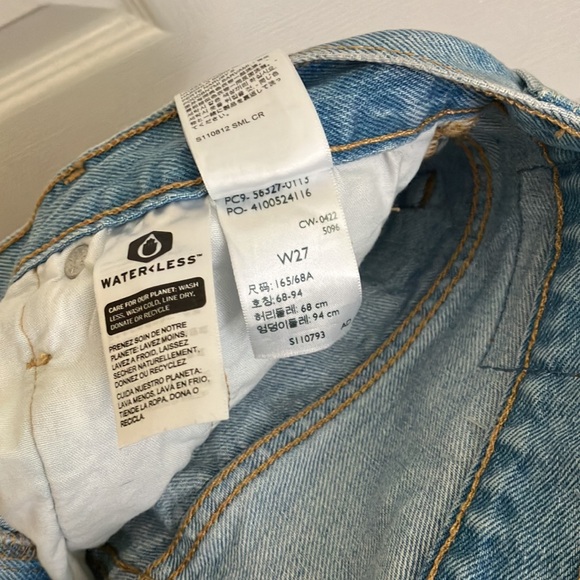 Levi’s 501 cutoff shorts - Picture 6 of 6